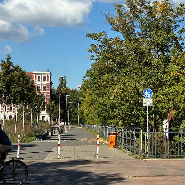 Datei:ExRudolfSackStrasse2025.jpg
